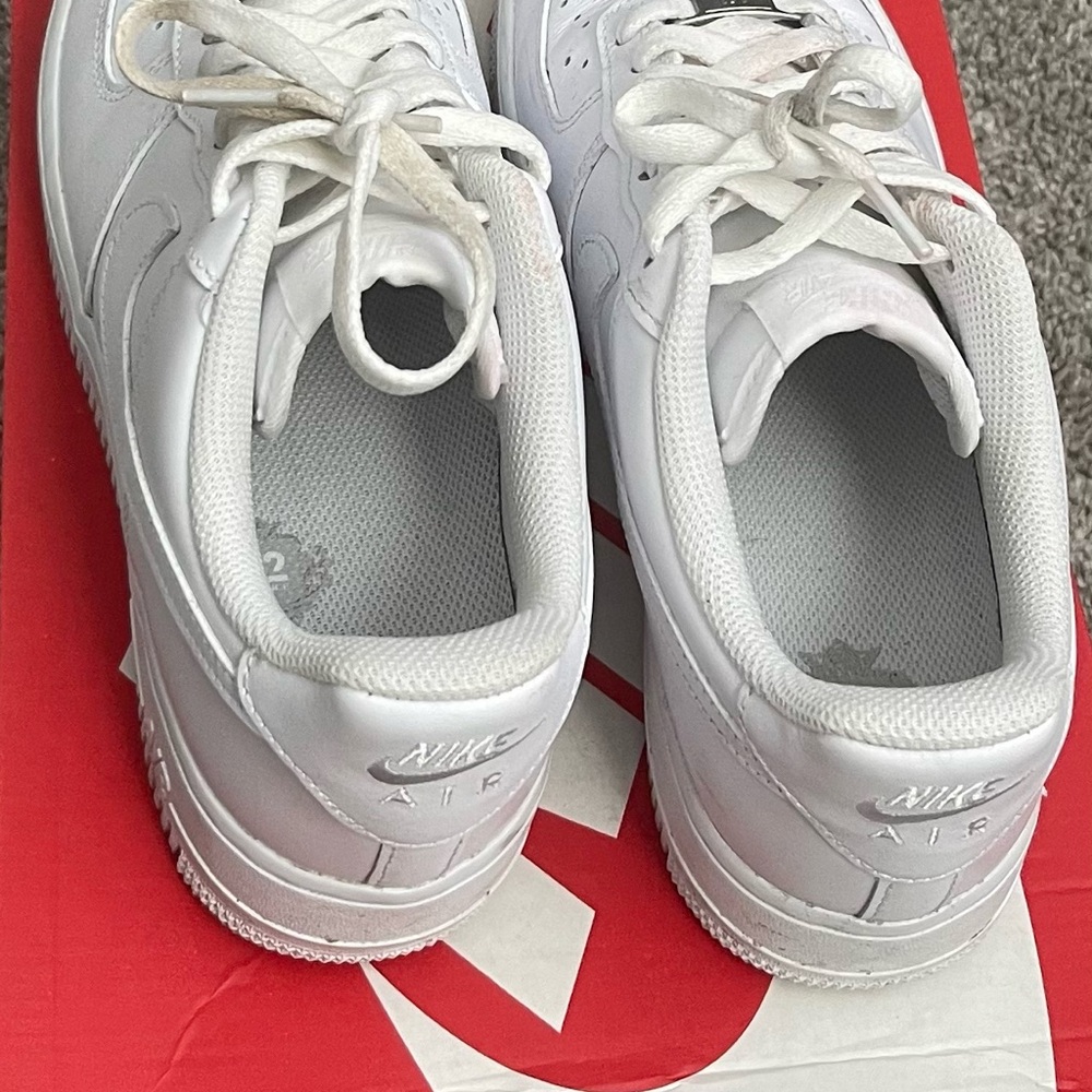 Air Force one shoes white